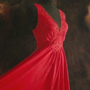 Vintage Olga nightgown Red Floor length